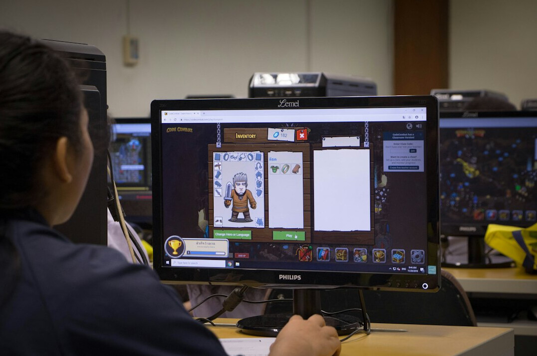 teacher using ai tools